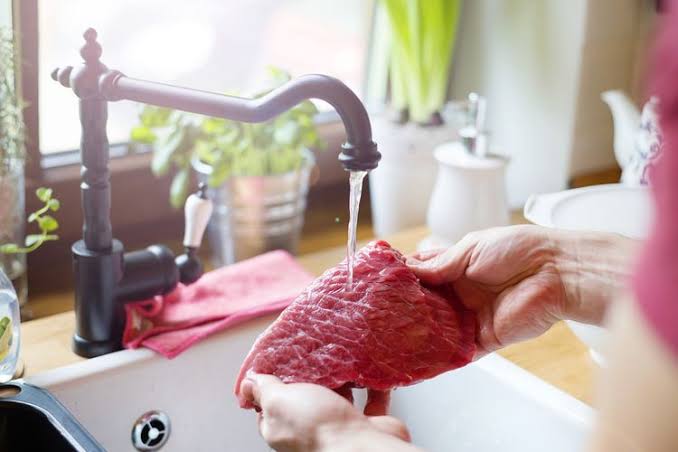 Tips Mencuci dan Merebus Daging Sapi Supaya Empuk