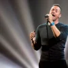 5 Produk G-Shock Yang Dipakai Coldplay Cocok Buat Konser