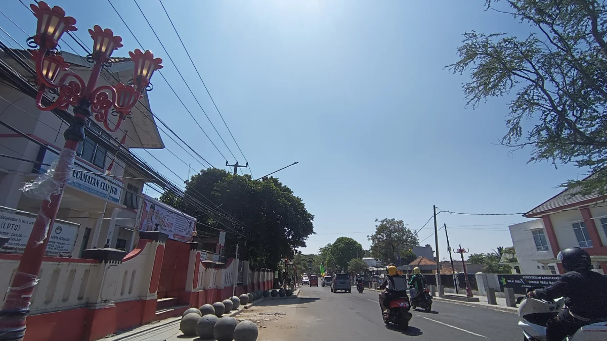 Rehabilitasi Trotoar Jalan Siliwangi Cianjur Ditargetkan Selesai September 2023