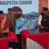 Selain Alun-Alun, Ridwan Kamil Resmikan Revitalisasi Pasar Rakyat Ciranjang di Cianjur