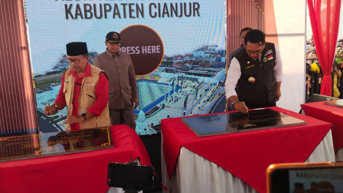 Selain Alun-Alun, Ridwan Kamil Resmikan Revitalisasi Pasar Rakyat Ciranjang di Cianjur