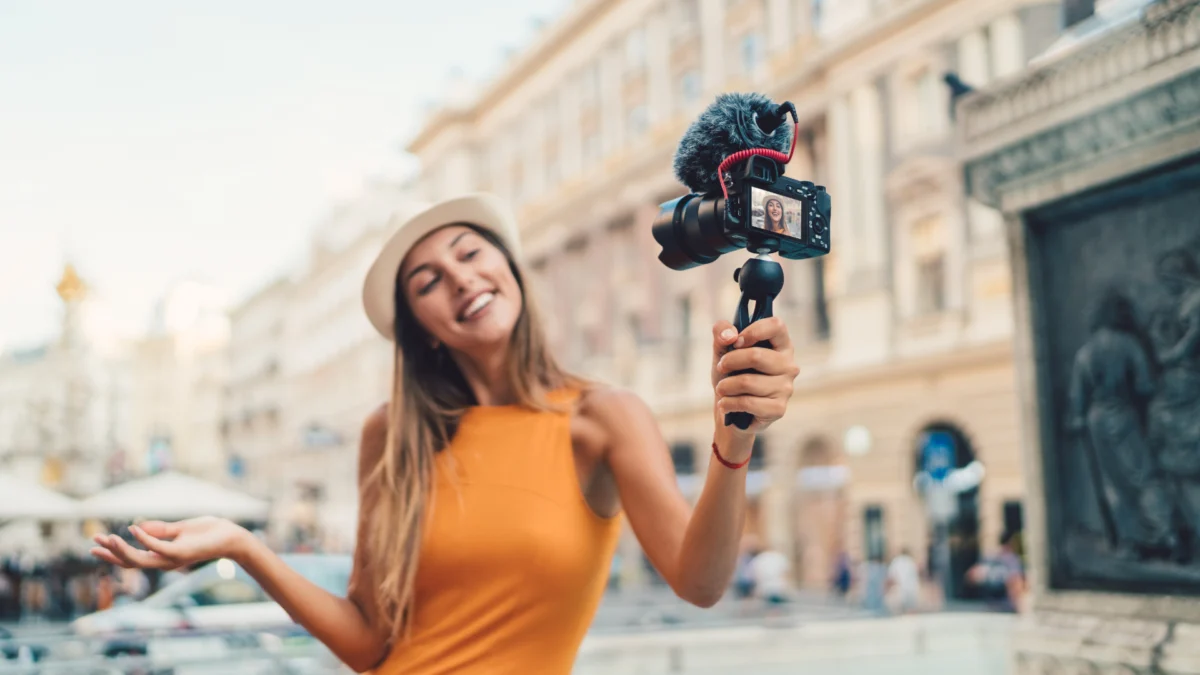 6 Kamera Canon Yang Cocok Untuk Vlog Terbaik!