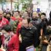 Hari Kedua Rakernas PDIP, Megawati Didampingi Ganjar dan Prananda Prabowo Sambangi Booth Media Pintar Perjuangan
