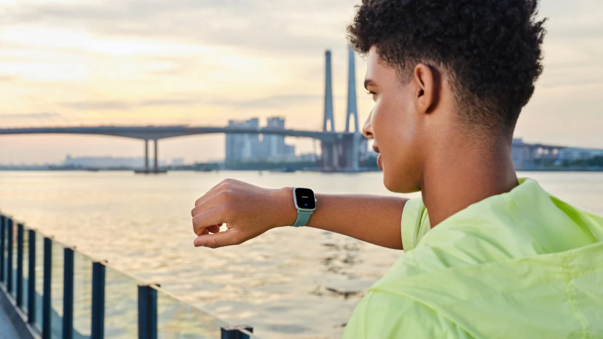 Rekomendasi Smartwatch Xiaomi yang Akan Membuat Tampilanmu Lebih Keren