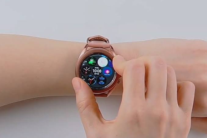 Deretan Smartwatch Canggih Terbaik, Modern dan Kekinian