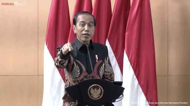 Jokowi(fotoby:CNBC Indonesia)