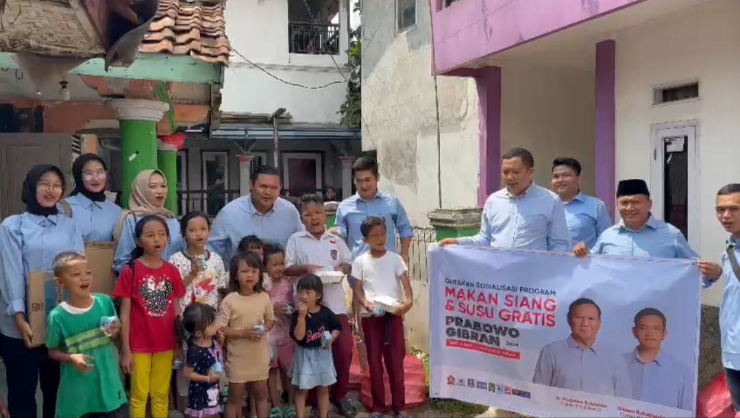 Hari Pertama Kampanye, Gerindra Cianjur Bagikan Makan Siang dan Susu Gratis