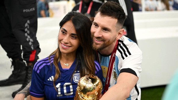 Kisah Cinta Lionel Messi dan Sang Istri yang Sudah Saling Mengenal Sejak Usia 5 Tahun