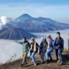 3 Wisata Terpopuler di Pulau Jawa, Ada Candi Borobudur