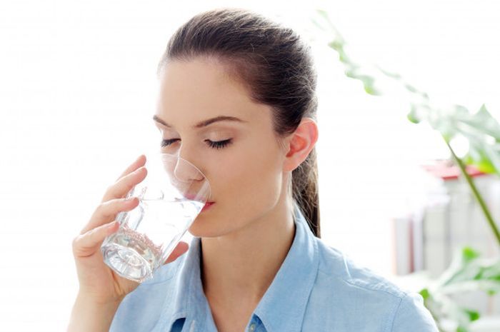 Bahaya Kurang Minum Air Putih, Bisa Meningkatkan Risiko Batu Ginjal