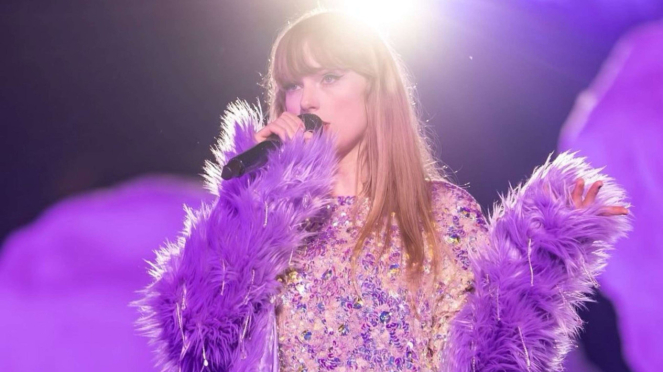 Lirik dan Terjemahan Lagu Back to December - Taylor Swift, Mengandung Makna yang Menghayat Hati
