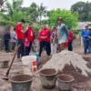 Jawab Keluhan Warga di Dua Kampung, Caleg DPR RI Arief Rachman Bantu Perbaikan Jalan Lingkungan