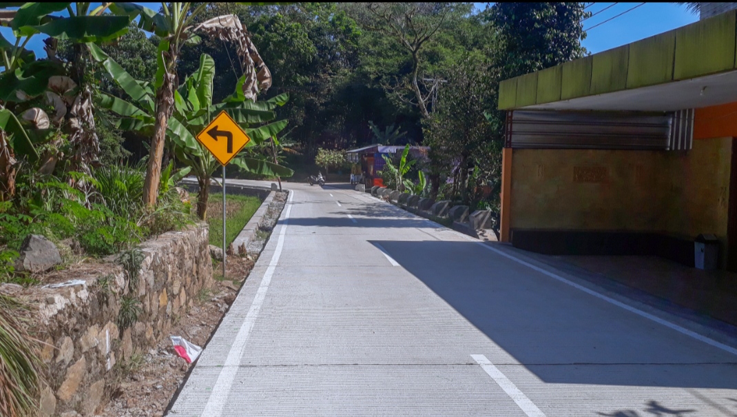 Program 1.000 Km Jalan Beton di Cianjur Surplus, Dua Tahun Terealisasi 743,78 Km dari Target 652 Km