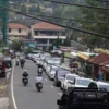 Puncak Libur Nataru, Kemacetan Panjang Terjadi Mulai dari Pacet Cianjur hingga Perbatasan Bogor