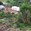 Longsor di Campaka Cianjur Rusak Tiga Rumah, Puluhan Jiwa Mengungsi