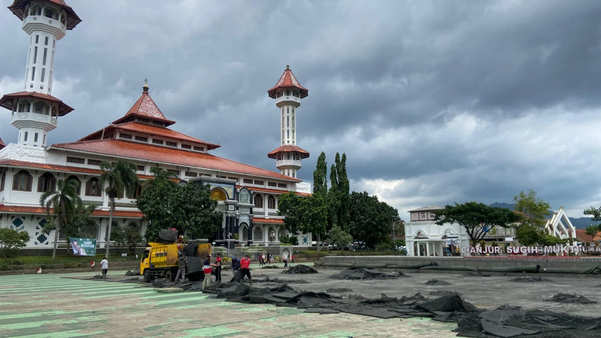 Renovasi Alun-alun Cianjur Ditargetkan Rampung Akhir Januari Ini