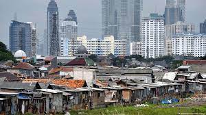 Tingkat Kemiskinan Memang Turun, Tapi Ketimpangan Semakin Meningkat di Era Jokowi