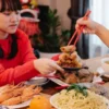 7 Makanan Khas Imlek, Cocok untuk Makan Bersama Keluarga
