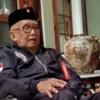 Tokoh Jabar yang akrab di sapa Mang Ihin itu tutup usia dalam perawatannya di RS Advent, Kota Bandung.