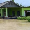 Bencana Banjir di Jawa Barat Akibatkan Kerusakan Struktural Infrastruktur Publik .