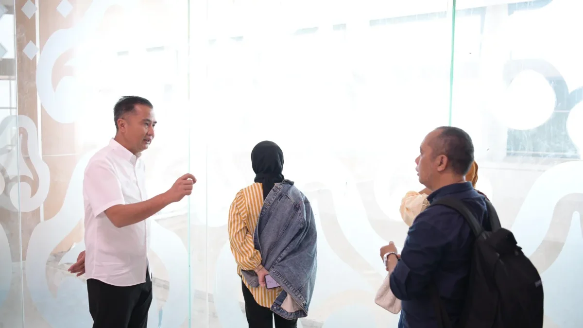 Pemdaprov Jabar Dorong Ekonomi Kreatif Melalui Smiling West Java Academy.